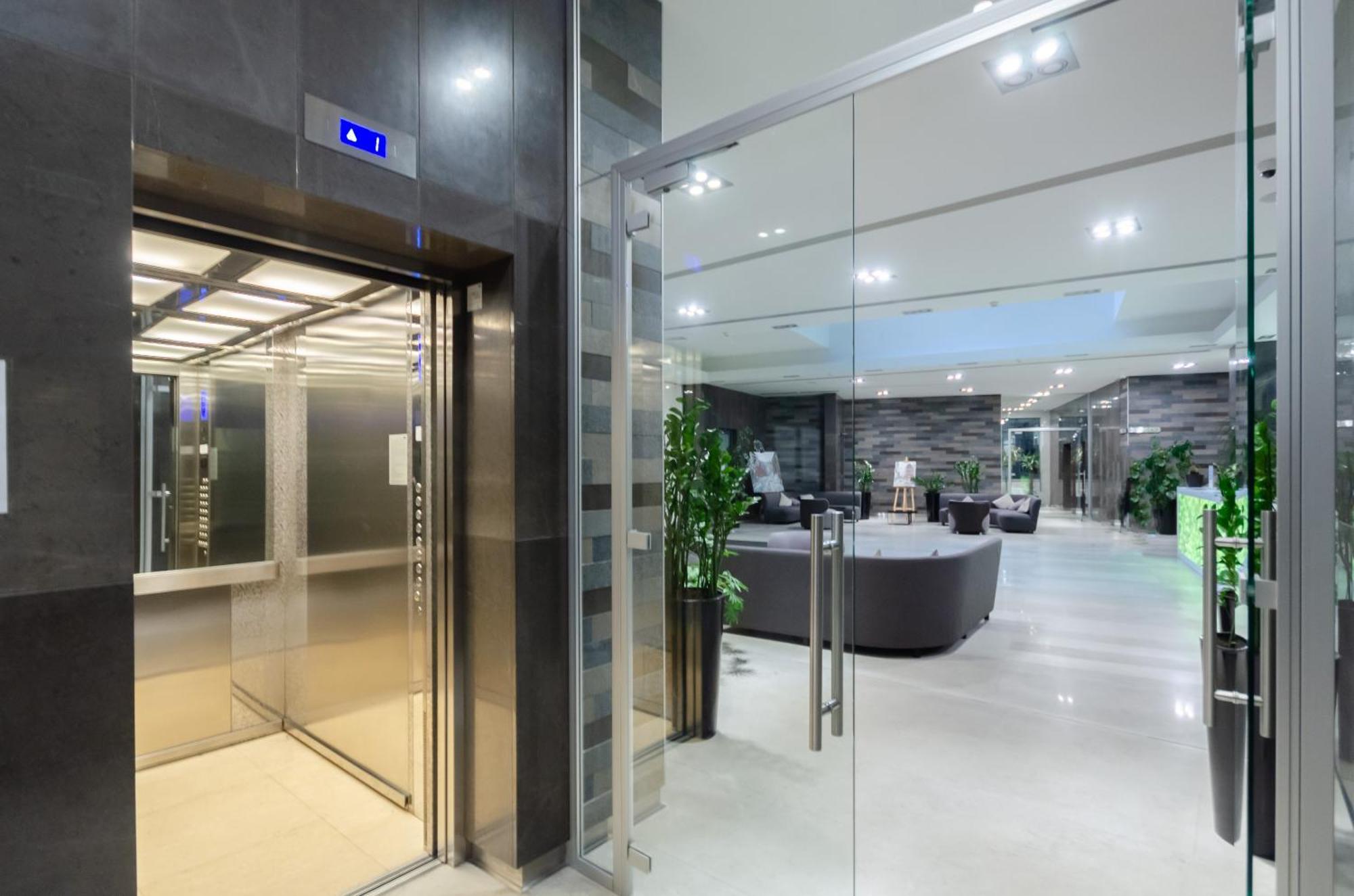 Petrovdom 267-373 In Best Apartments In Rc Central Park Киев Экстерьер фото